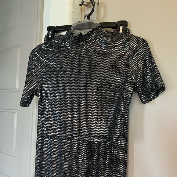 Rehab Lab Silver Sparkle Pants Set - Picture 2 of 8